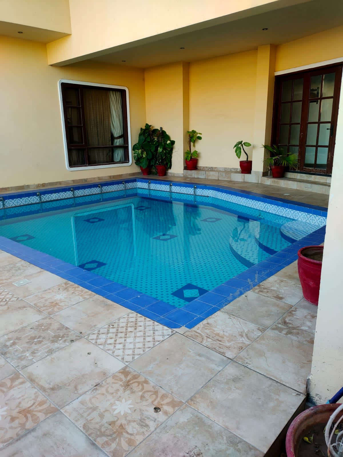 1000 Yards house for sale in phase 8 DHA Karachi