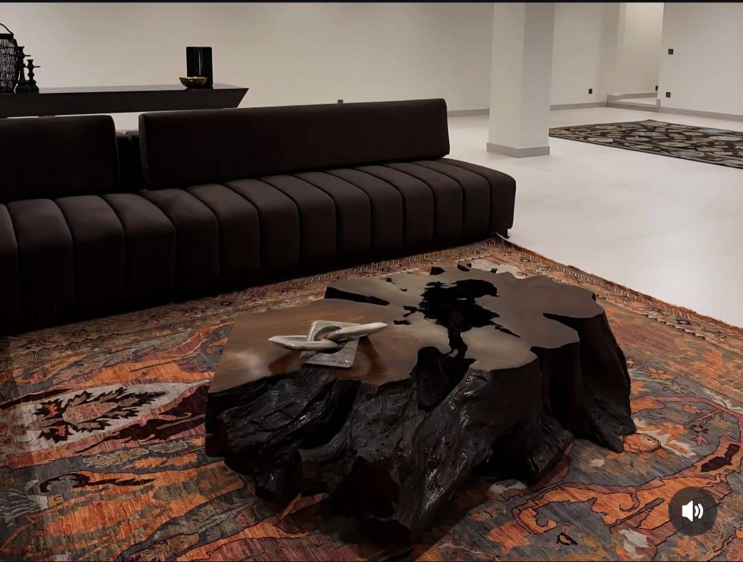 1000 Yards House for Sale in Phase 8 DHA Karachi