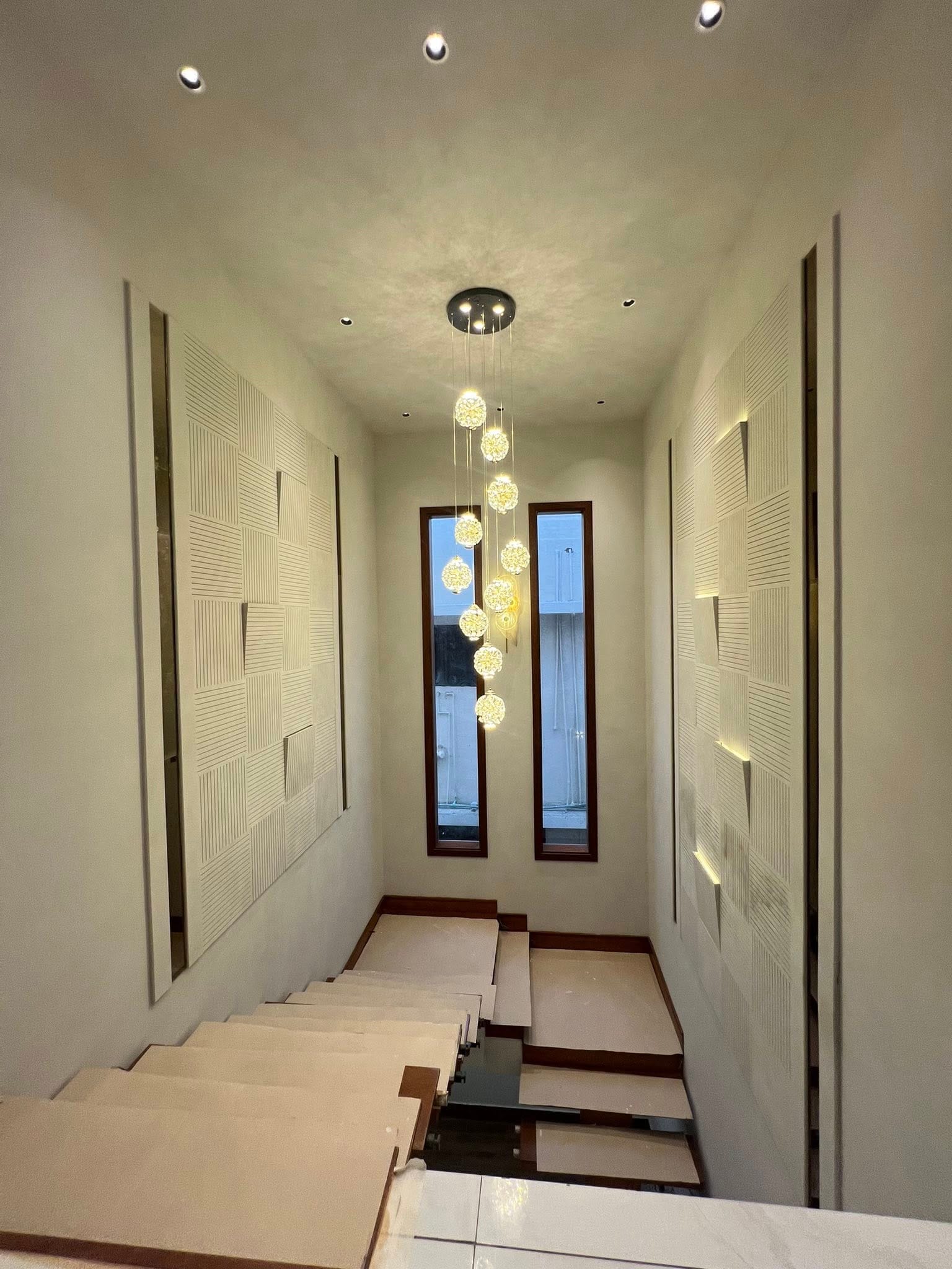 300 yards bungalow for sale