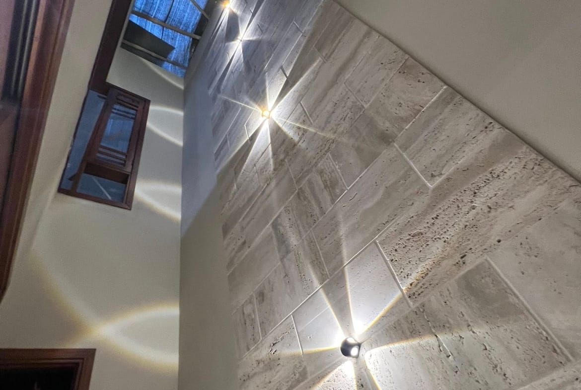 300 yards bungalow for sale