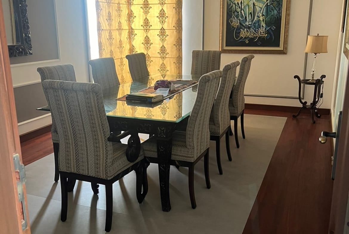 Bungalow for Sale – Phase 8