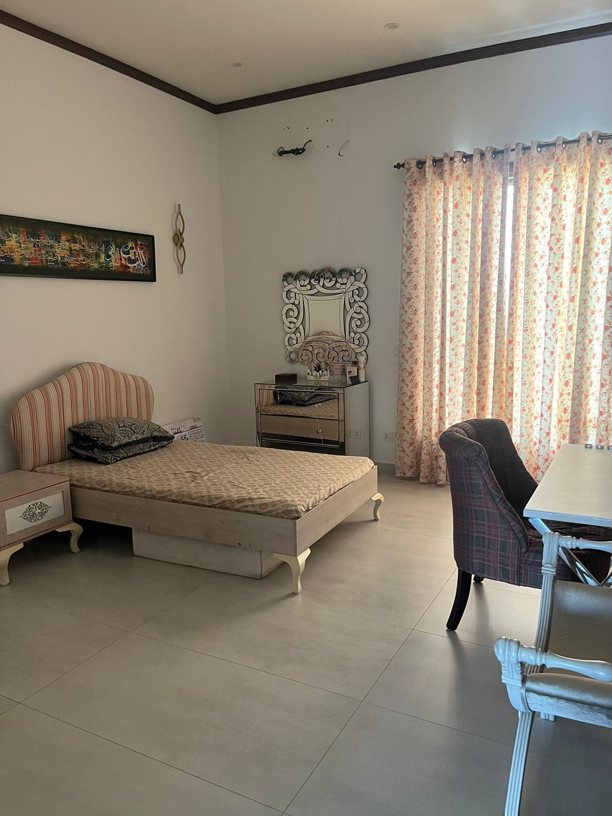 Bungalow for Sale – Phase 8