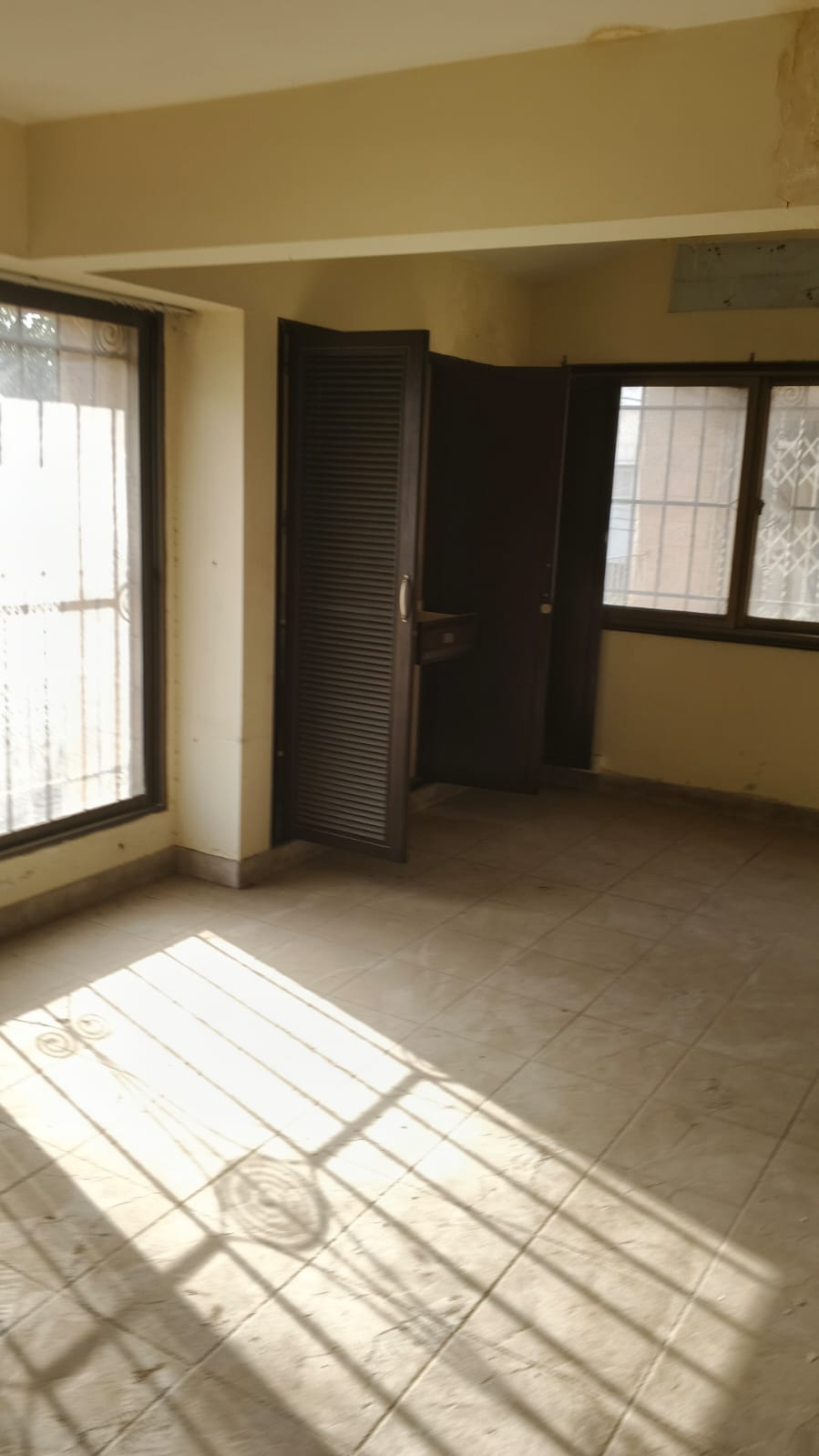 IMG-20250910-WA0122 Corner house for sale in Phase 2 DHA Karachi