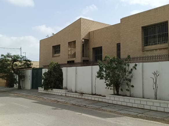 Corner house for sale in Phase 2 DHA Karachi