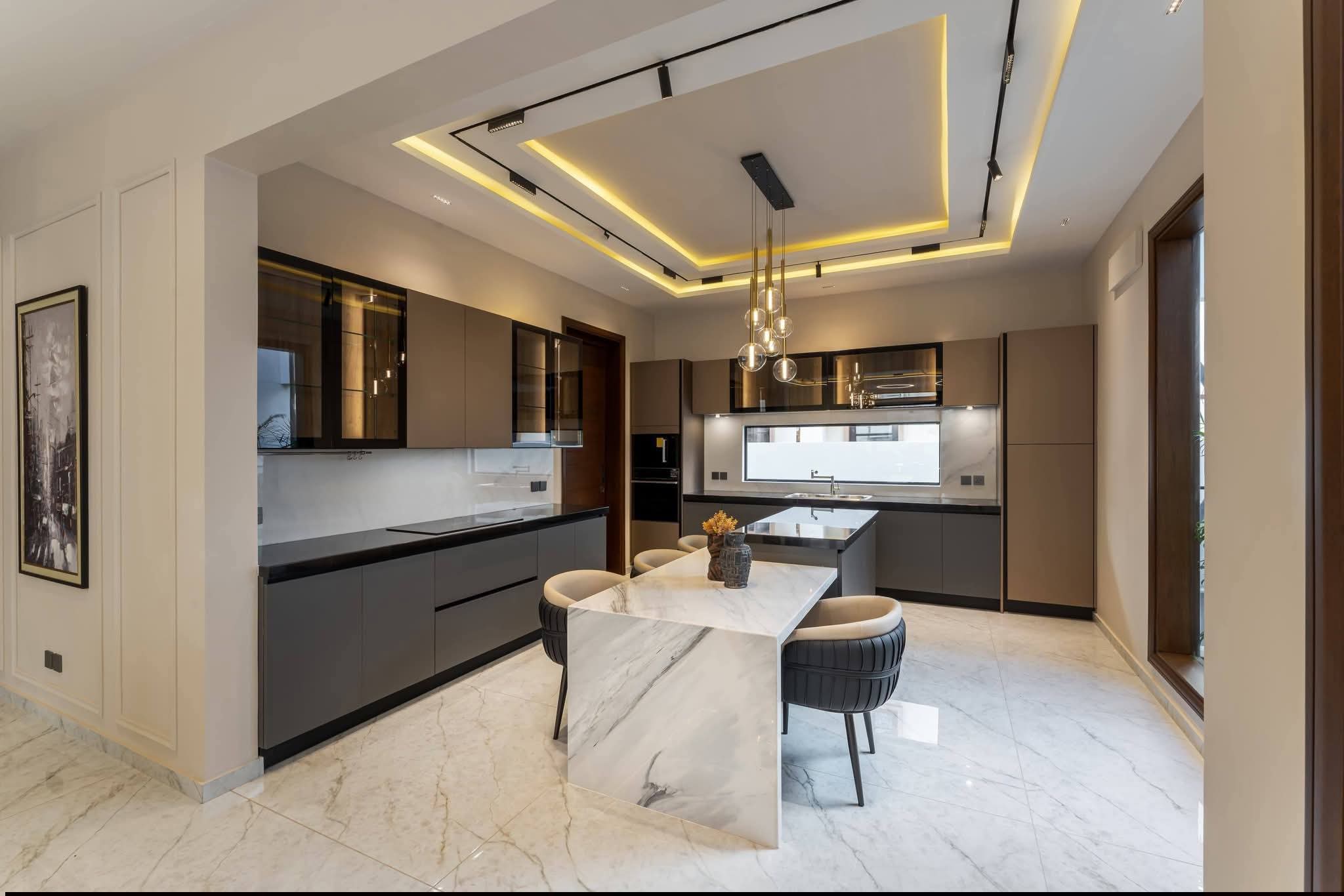 Luxurious bungalow for sale