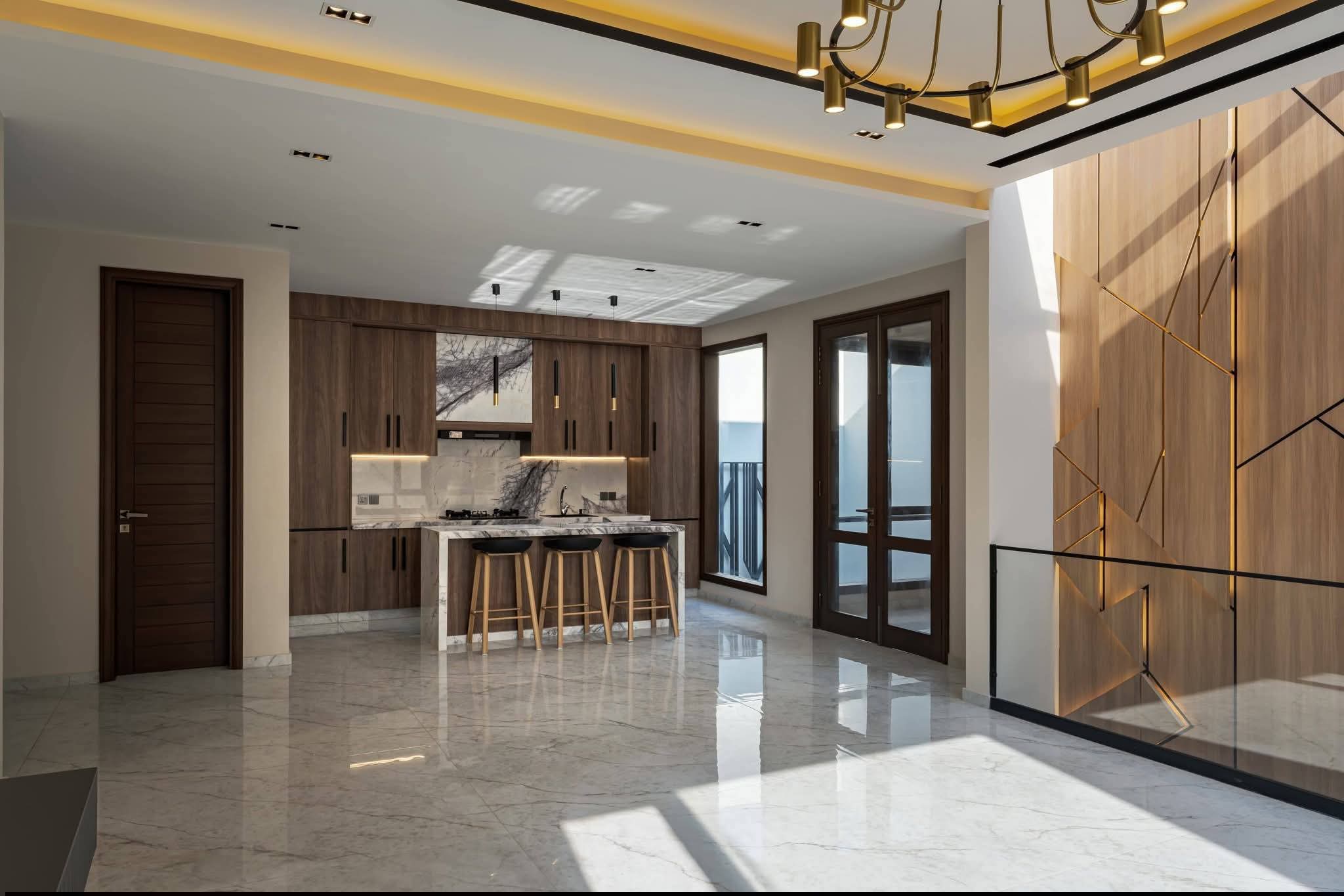 Luxurious bungalow for sale