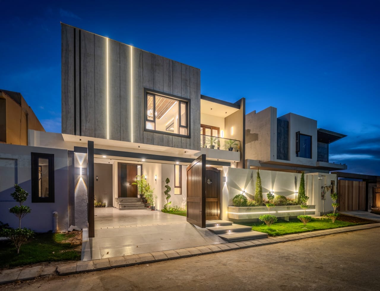 Chance Deal in DHA Property