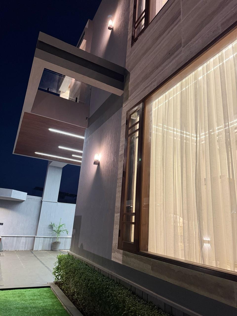 Chance Deal in DHA Property