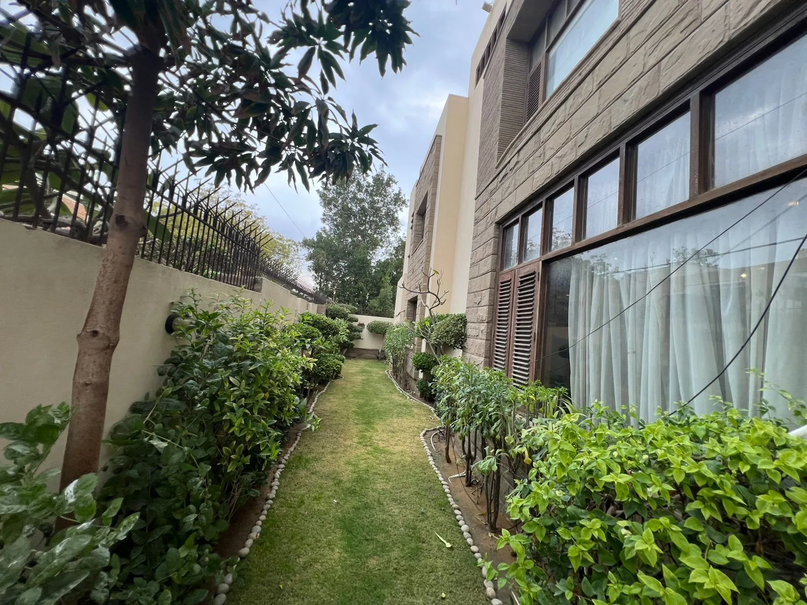 Elegant 500 Yards house for Sale in DHA Phase 7