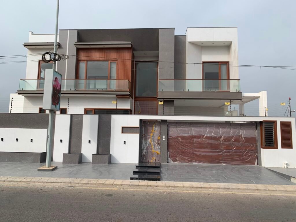 500 Sq Yards House for Sale in Phase 8, DHA Karachi