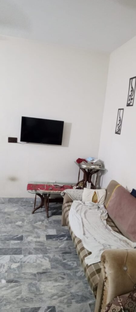 1,000 Sq Ft Apartment for Rent in Phase 5, DHA Karachi — property photo 5