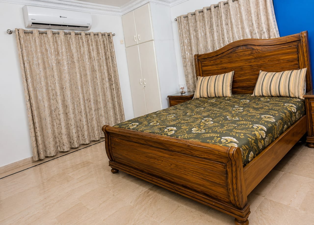 1,300 Sq Ft Apartment for Rent in Phase 2, DHA Karachi