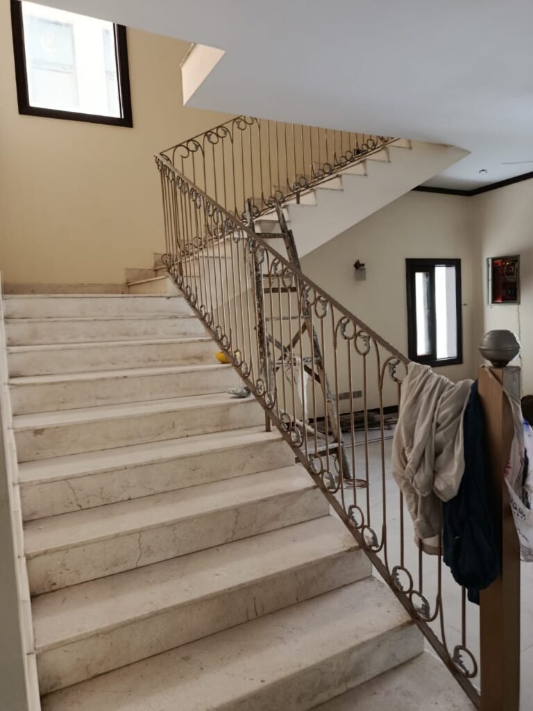 300 Sq Yards House for Rent in Phase 4, DHA Karachi