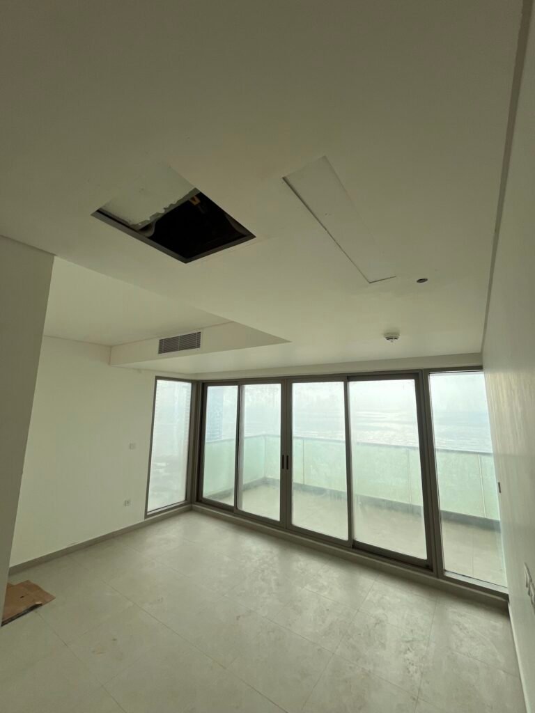 Chance Deal | 2 Bedroom Sea-Facing Apartment Panorama, Emaar Oceanfront, Karachi — property photo 4