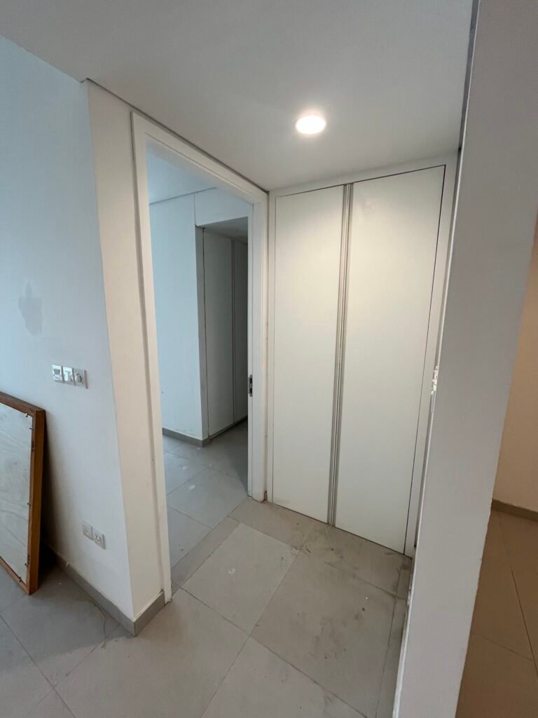 CHANCE DEAL | 2-BEDROOM CITY-VIEW APARTMENT | PANORAMA EMAAR — property photo 4
