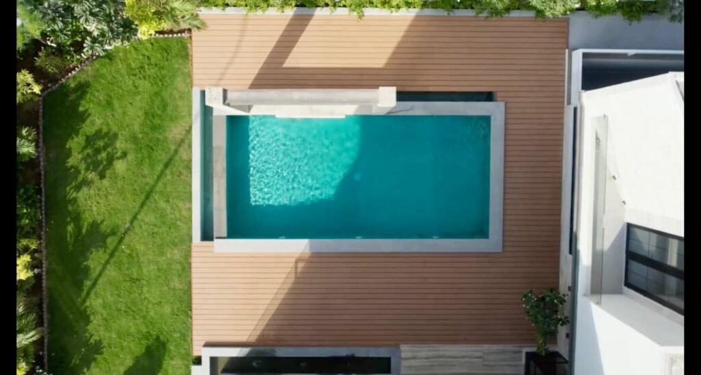 1000 Sq Yards Architect Designed House for Sale in Phase 8, DHA Karachi — property photo 4